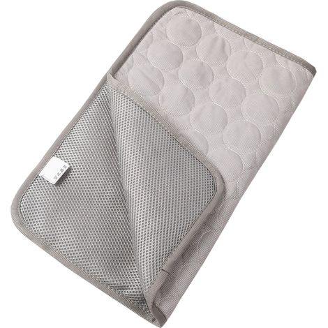 Tapis rafraîchissant extra large pour chiens et chats, coussin de glace respirant pour l'été, gris XL 100 x 70 cm (1/5)