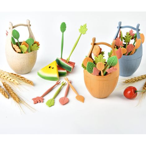 Fork - Barrel Design - Natural Wheat Straw Material - For Fruit Dessert Barbecue - 1 Piece (1/5)