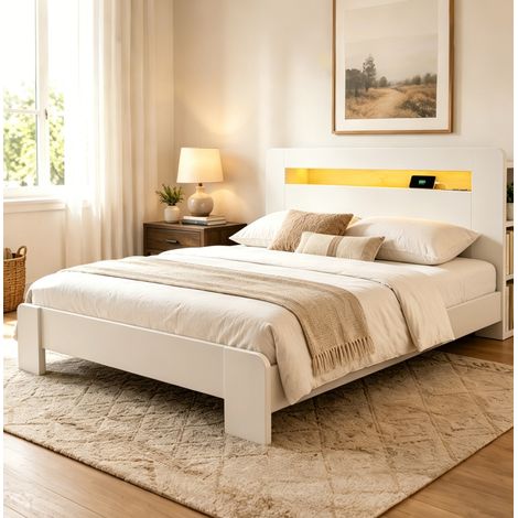 Cama moderna de madera blanca 140x200 cm con cabecero de almacenaje, LED y enchufes integrados