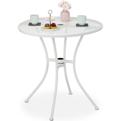 Garden table with umbrella hole (1/5)