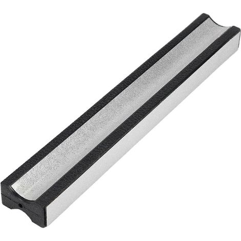 Outil en acier inoxydable pour façonner, affûter, tailler, meuler et polir les embouts de queue de billard (snooker). (1/4)
