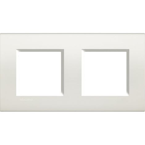 Bticino LIGHT RAHMEN WEISS 2X2-MODULIG (LNA4802M2BI)