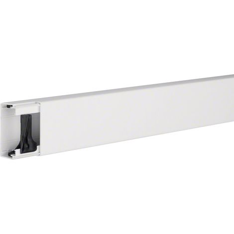 Goulotte de distribution PVC 30x60 mm - Longueur 200 cm (RAL 9016) LF3006009016 Hager (1/2)