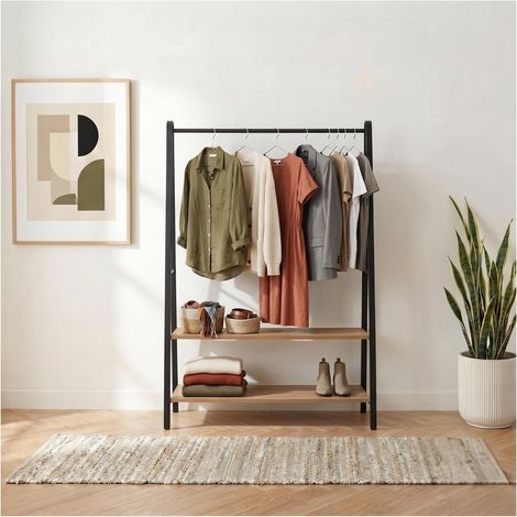 Schwarzer ARCO-Garderobenständer B.110 x H.170 x T.50 cm mit Regalen und Stange (1/5)