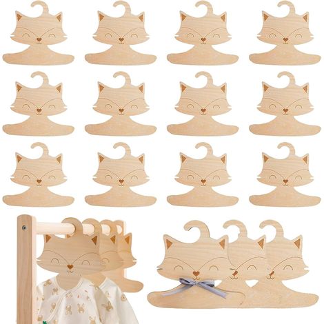 CCYKXAA 15Pcs Wooden Hangers, Non-Slip Fox Shaped Hangers for Kids Room Nursery Clothes Hangers