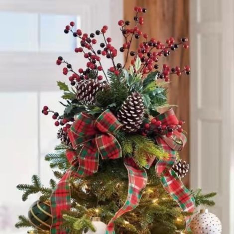 Couronne De Porte De Noël - Chapeau Pour Sommet D Arbre De Noël Avec Nœud En Tartan Et Baies Rouges - Décoration Intérieure Hivernale - 1 Pièce (1/5)