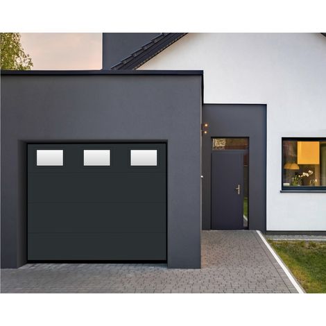 Spadone – Porte de garage sectionnelle motorisée 240 x 200 cm – Épaisseur 40 mm – Panneaux sandwich en polyuréthane – Hublots rectangulaires