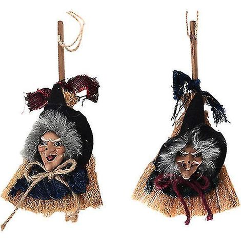 2 Zauberbesen als Halloween-Geschenke