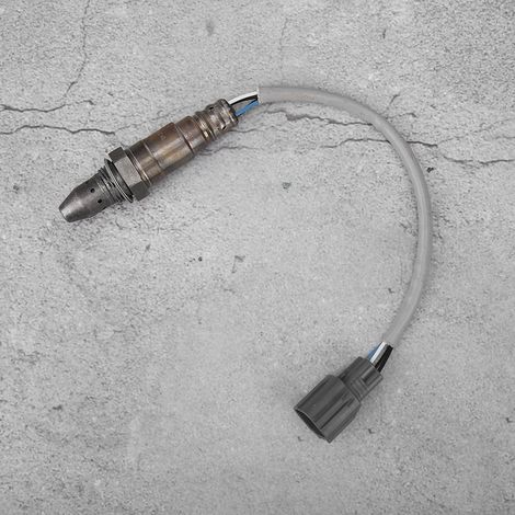 Capteur d'oxygène O2 de haute qualité 89467-0E140 compatible avec les véhicules Lexus et Toyota (accessoire de remplacement) (1/5)