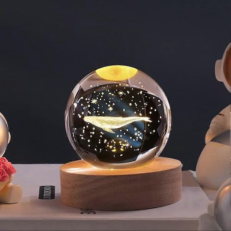 Lampe boule de cristal 3D avec LED multicolores et socle en bois, veilleuse motif baleine gravée au laser