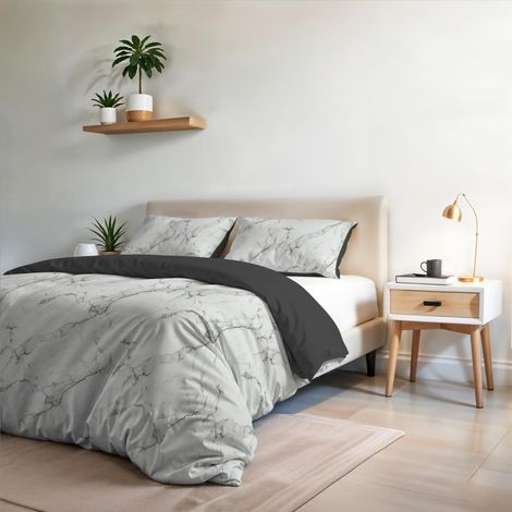 Housse de Couette 2 Places (1/5)