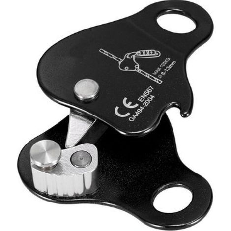 Une gaine noire pour corde d'escalade, adaptée à l'alpinisme, avec dispositif de verrouillage automatique et protection antichute. (1/5)