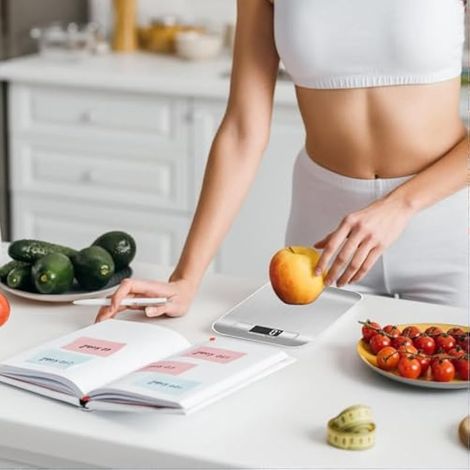 Balance de cuisine numérique 10 kg/1 g, rechargeable par USB, avec écran LCD et fonction tare, professionnelle avec cable de charge, couleur argentée et blanche (1/3)