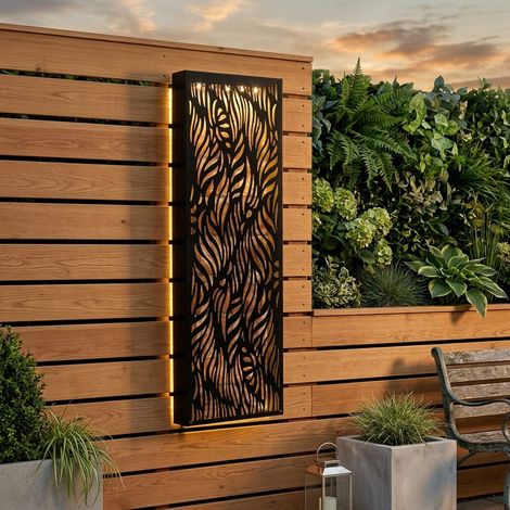 Lunaria Solar Leaf Wall Panel Light (1/2)
