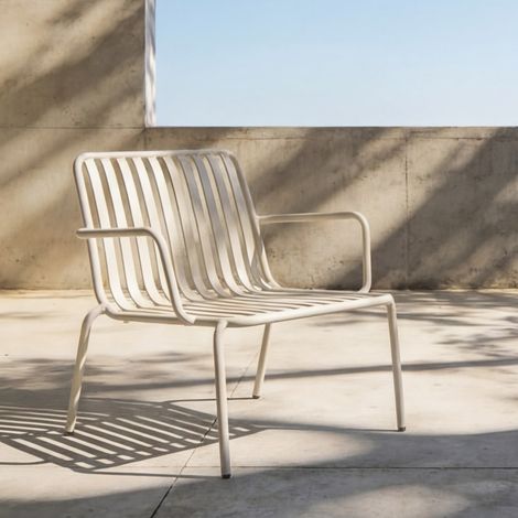 Tikamoon Gaby Fauteuil de jardin en métal H 76 cm × L 71.5 cm × P 67 cm (1/5)