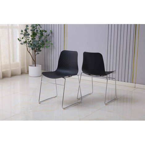 4x Black Chair with Office Sled Legs (1/5)