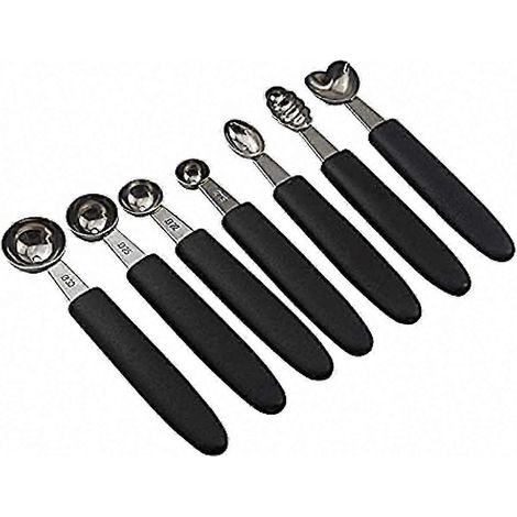 Set di 7 cucchiai in acciaio inox per tagliare e sformare meloni e torte. (1/5)