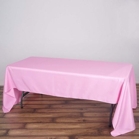 Nappe rectangulaire rose en polyester (147 cm x 259 cm) – infroissable et durable – idéale pour les fêtes et les événements.