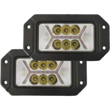 Rechteckige Arbeitsscheinwerfer mit Tagfahrlicht, LED-Frontscheinwerfern, Nebelscheinwerfern und Blinkern.
