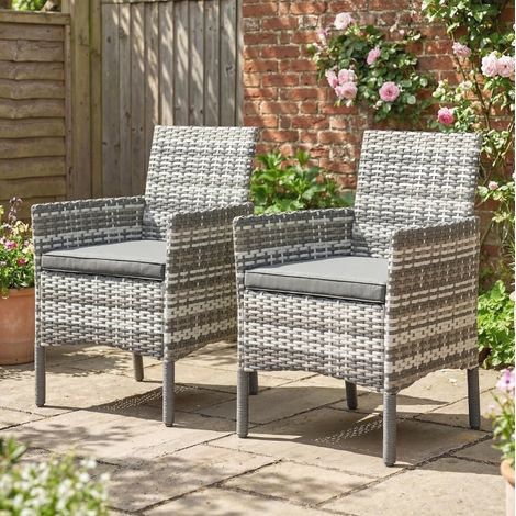 Set di 2 poltrone da giardino 58x62x87 cm in polyrattan grigio con cuscini per terrazza MEUBLIV (1/5)