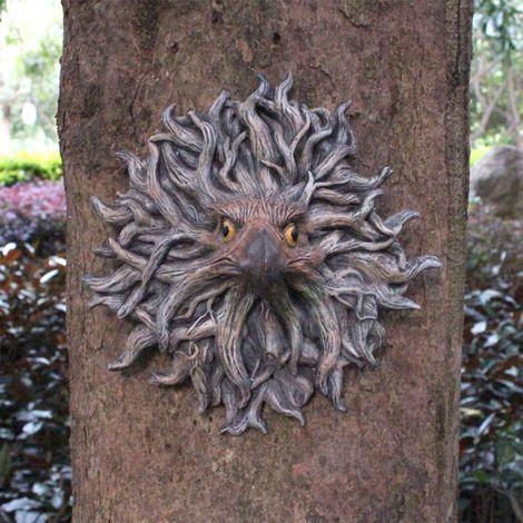 Decoración de jardín  Adorno de cabeza de águila  Escultura realista de resina para colgar en árboles  Dimensiones: 21,7 x 22 x 10 cm  Peso: 765 g (1/5)
