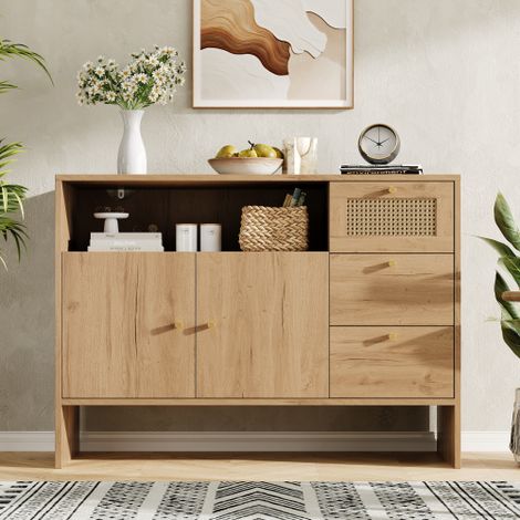 Meuble à deux portes et trois tiroirs / Buffet de cuisine — Avec accents en rotin tressé et poignées dorées — Buffet de cuisine / Meuble de rangement à tiroirs (1/4)
