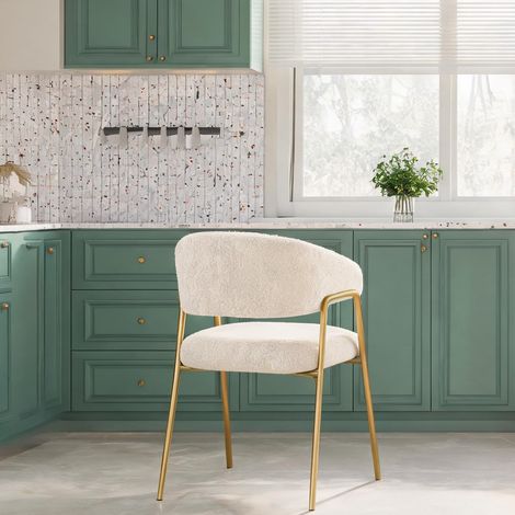 Chaise de salle à manger blanche en fausse fourrure dorée (1/5)