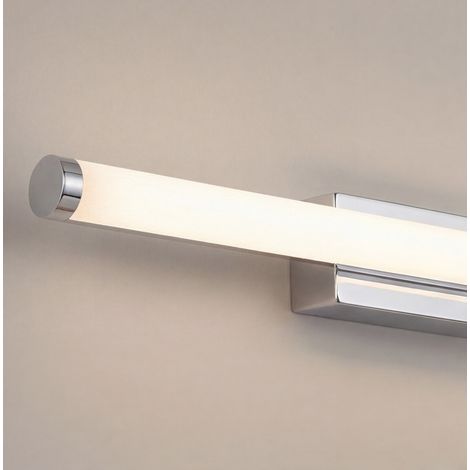 LedsC4 Toilet Slim - Lampada da Bagno LED 43.6W e 3472lm con Bianco Caldo 3000K. Diametro 7.8cm. Struttura in Alluminio. Uso Interno IP44. Colore Cromo