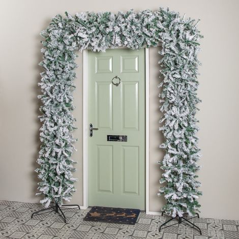 8ft (2.30m) Samuel Alexander Single Door Snow Flocked Christmas Tree Flat Top Arch with 2000 Tips (1/5)