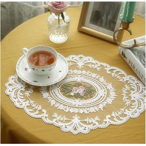 Lot de 2 napperons rétro en dentelle au crochet français - Sets de table ovales en dentelle brodée - 30,5 x 40,6 cm - Beige (1/5)