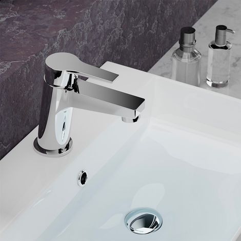 Chrom-Waschtischarmatur mit Metallhebel – Hellis-Serie (1/3)