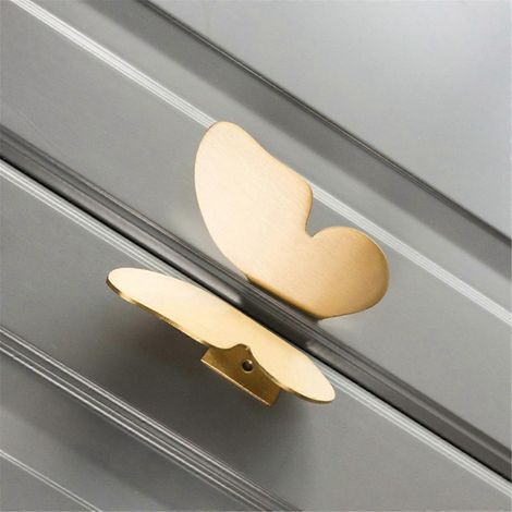 Installation sans perçage des poignées de tiroirs de penderie et d'armoire à chaussures (1/5)