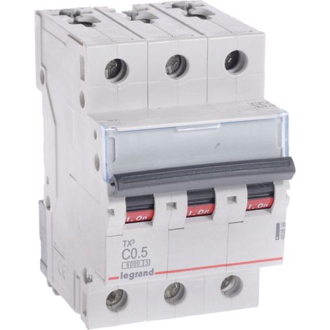 Legrand Disjoncteur tripolaire noir 0,5A 6kA 230/400V