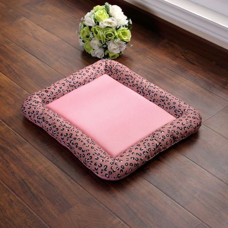 Tapis De Refroidissement pour Chien Tapis De Glace pour Animaux De Compagnie Matelas en Peluche pour Animaux De Compagnie Tapis De Lit pour Chat D'été Niche Chat Panier Chien, 53x43cm (1/2)