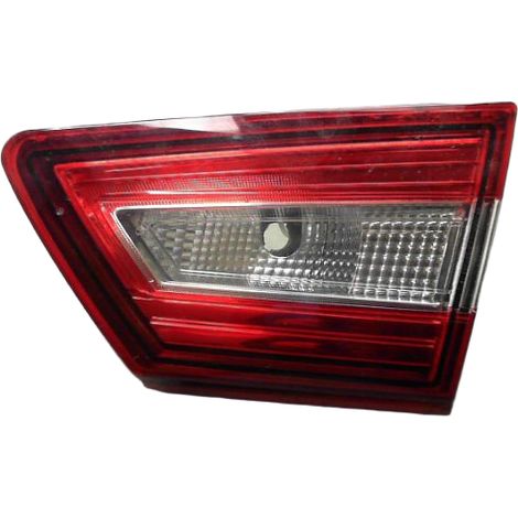 [PRODUIT D'OCCASION] Feu Recul Droit RENAULT Clio Iv Phase 1 2012-... ♻️ Ref Oe. 265505796r - Garantie à vie (1/3)