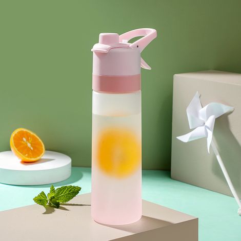 Sprühbecher für Outdoor-Sportarten – Praktischer Becher zum Befüllen mit Wasser (1/5)