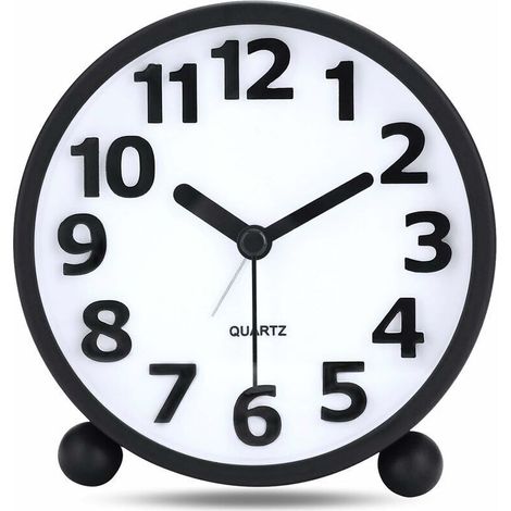 GABRIELLE Reveil Analogique Silencieux,Métal Noir Gros Chiffres 3D,Horloge de Table sans Tic-tac avec la Lumière de Nuit Réveil De Chevet 10.8cm (1/5)