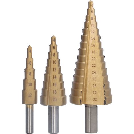 Coffret de 3 forets étagés à queue triangulaire en acier rapide, avec étui en aluminium. (1/5)