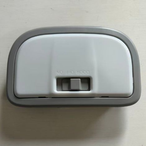 Applicable to Geely Emgrand 2009-2017 rear reading light assembly 106700120301420 (1/4)
