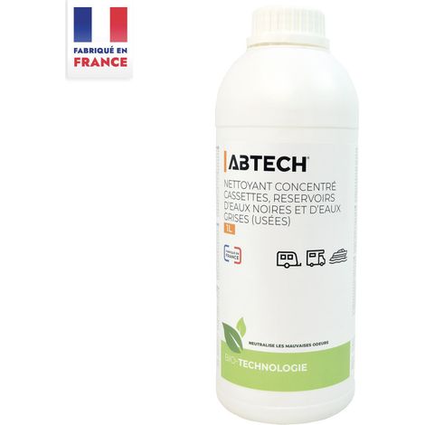 Solution concentrée nettoyante réservoir eau noire (1/3)