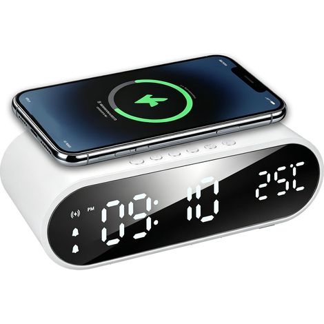 Réveil avec Station de Charge, réveil numérique 4 en 1, Chargeur sans Fil, réveil Intelligent avec Grand écran et Affichage de la température, Horloge de Chevet pour Chambre à Coucher (1/5)
