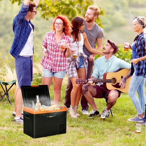 Outsunny 40L Tragbare elektrische Kühlbox, Kühl-/Gefrierkombination mit Tragegriffen – Abmessungen: 58,7 x 36,5 x 43,8 cm (L x B x H), Orange und Schwarz
