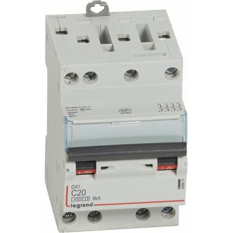 Disjoncteur DX³4500 6kA arrivée haute et sortie basse par borne à vis - tétrapolaire 400V 20A courbe C - 3 modules - LEGRAND