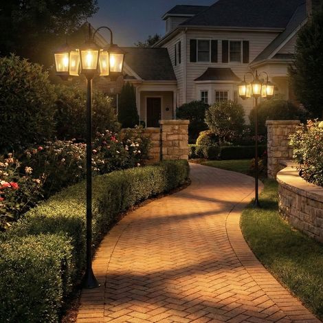 Lampadaire extérieur solaire à 3 têtes capteur automatique crépuscule à l'aube éclairage led lampadaire jardin noir style élégant