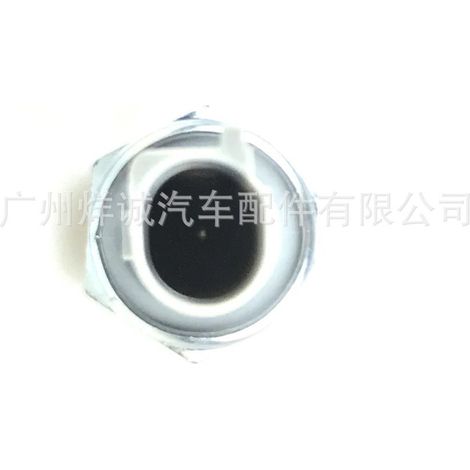 Suitable for Mitsubishi oil pressure sensors MN163743 1131.k5 1131K4 (1/4)