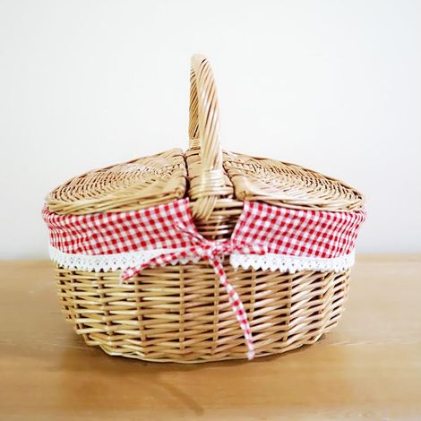 Panier de pique-nique en osier style champêtre avec couvercle, poignée et doublure pour le camping, idéal pour les pique-niques, les fêtes et les barbecues. (1/3)