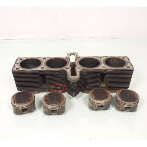 [PRODUIT D'OCCASION] Cylindre pistons origine pour moto Suzuki 1100 Gsx-R 1986 à 1988 (1/4)