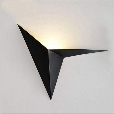 Applique Murale en Forme de Triangle en Fer forgé Nordique Minimaliste Chambre Bureau étude Chevet Miroir lumière Frontale 3W lumière Chaude Noir (1/4)