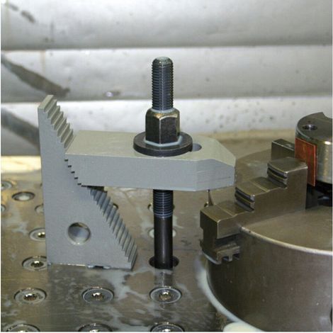 AMF Abdeckleiste für T-Nut 24 mm (1/3)