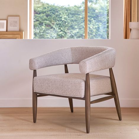 Fauteuil en bois massif et tissu texturé beige chiné (1/5)